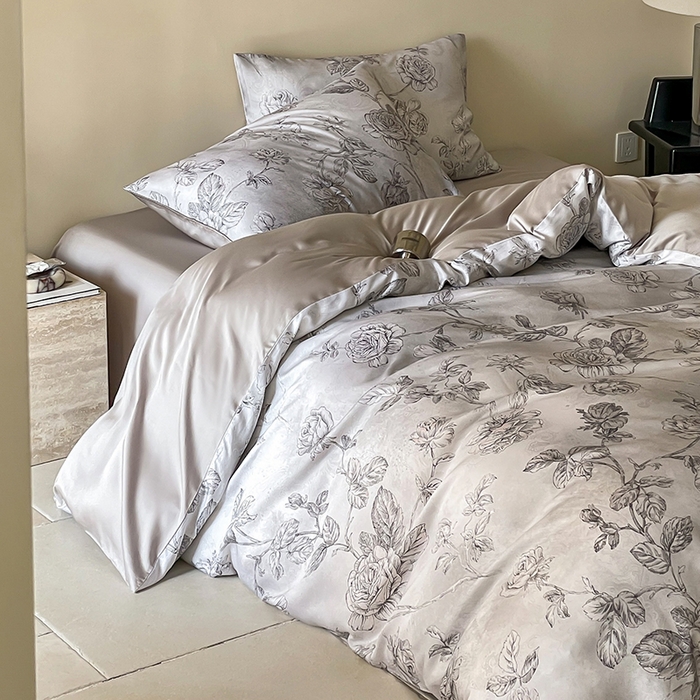 91家纺网 家纺一手货源 找家纺 沐晴家纺 2025春夏新款纯色数码印花60兰精天丝四件套 夏洛-灰