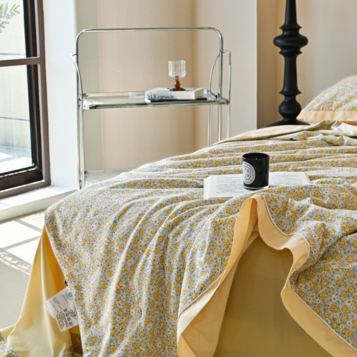 91家纺网 家纺一手货源 找家纺 佳居缘 2025新款天丝棉大豆印花夏被四件套 黛西