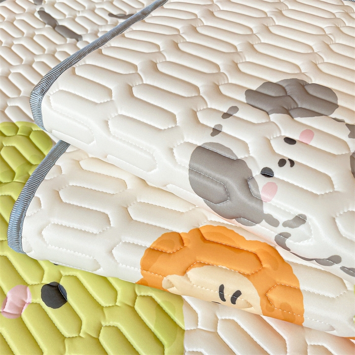 91家纺网 家纺一手货源 找家纺 布卢姆床垫 2025新款A类大版数码凉感丝乳胶凉席 动物派对