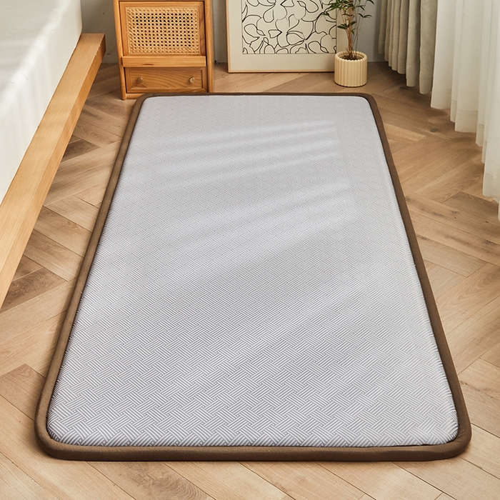 91家纺网 家纺一手货源 找家纺 迪乐妮 2025新款抑菌冰丝地垫床垫爬爬垫-小床图 抑菌冰丝垫饼干花-灰