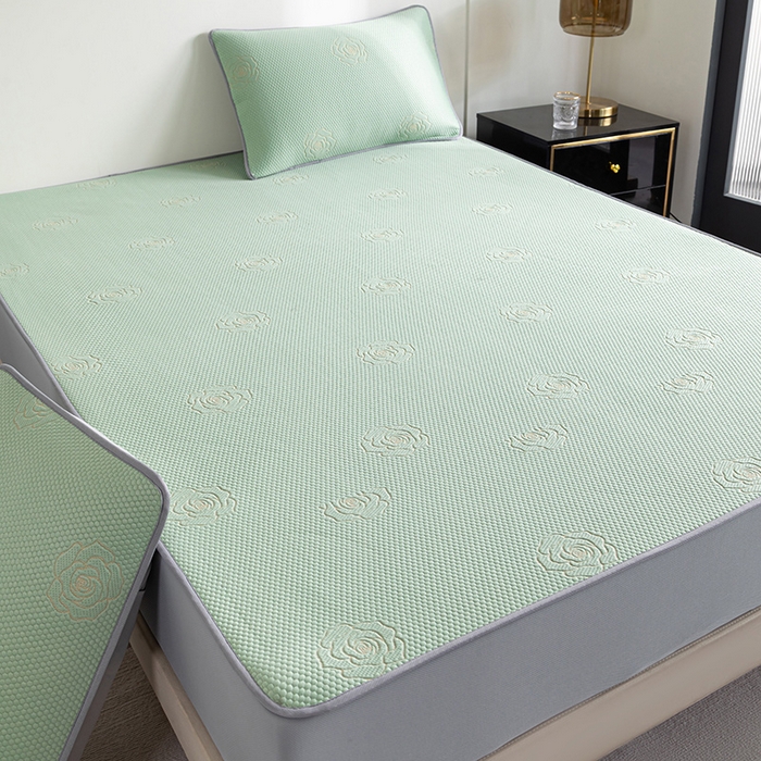 91家纺网 家纺一手货源 找家纺 2025新款山茶花系列冰豆豆凉席 山茶花床笠款-绿