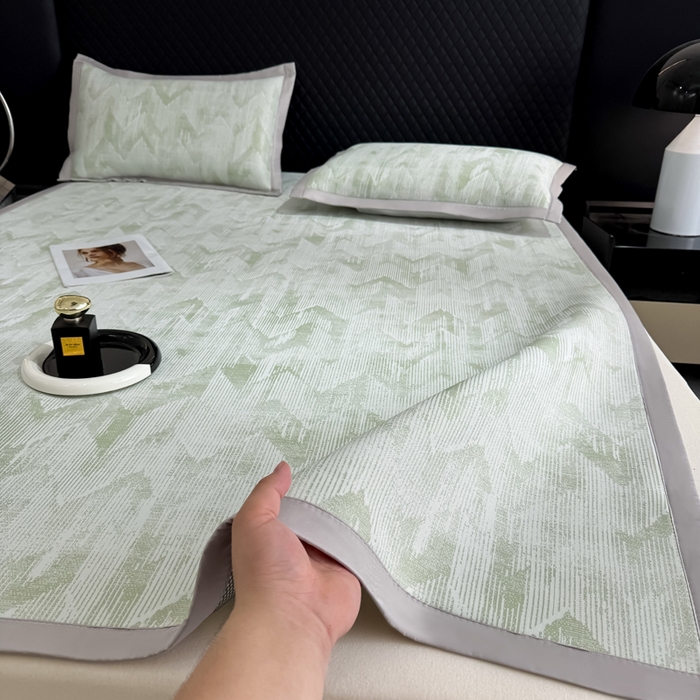 91家纺网 家纺一手货源 找家纺 小萌虎 小萌虎 2025新款PE高分子乙纶提花凉感凉席床席款床笠款 山溪-绿（床席款）