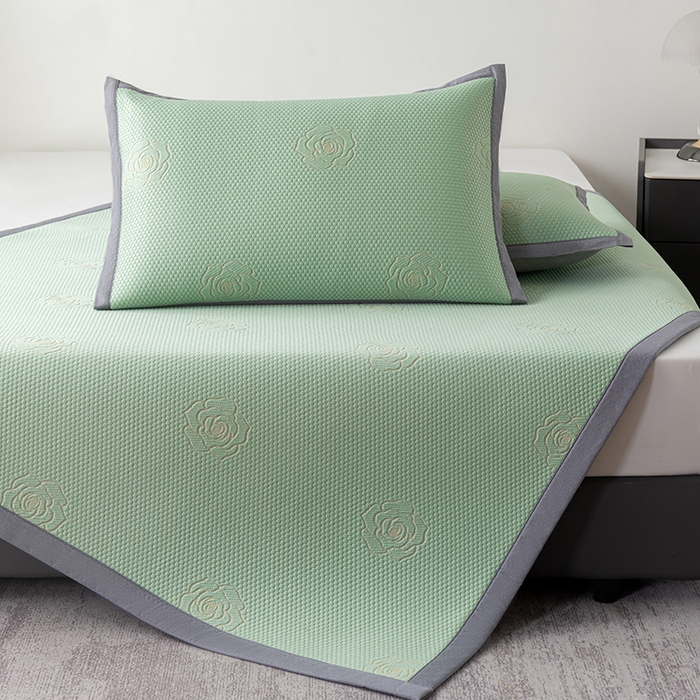 91家纺网 家纺一手货源 找家纺 2025新款山茶花系列冰豆豆凉席 山茶花床席款-绿