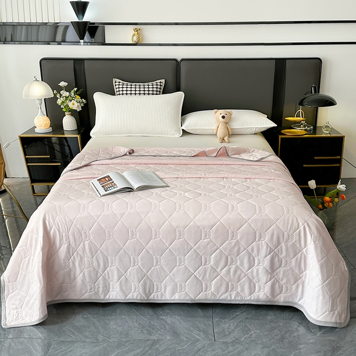 91家纺网 家纺一手货源 找家纺 爱洛家纺 2025新款A类凉感丝夏被被子被芯 粉玉