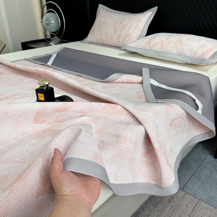 91家纺网 家纺一手货源 找家纺 小萌虎 小萌虎 2025新款PE高分子乙纶提花凉感凉席床席款床笠款 山溪-粉（床席款）