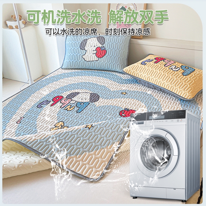 91家纺网 家纺一手货源 找家纺 布卢姆床垫 2025新款A类大版数码凉感丝乳胶凉席 草莓小狗