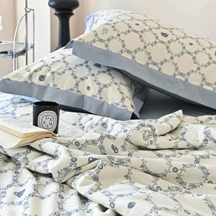 91家纺网 家纺一手货源 找家纺 佳居缘 2025新款天丝棉大豆印花夏被四件套 蓝调