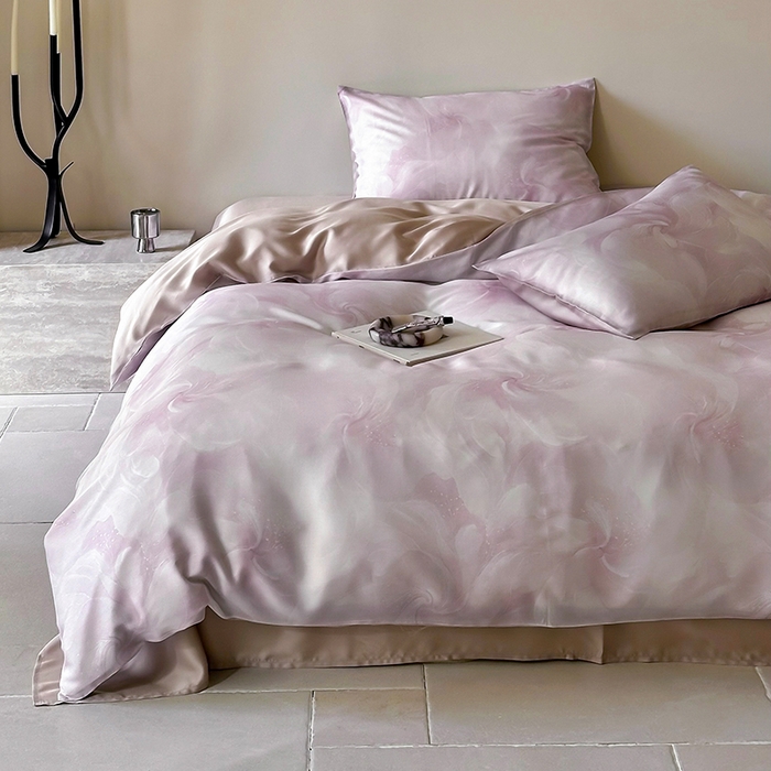 91家纺网 家纺一手货源 找家纺 沐晴家纺 2025春夏新款纯色数码印花60兰精天丝四件套 莫斯-紫