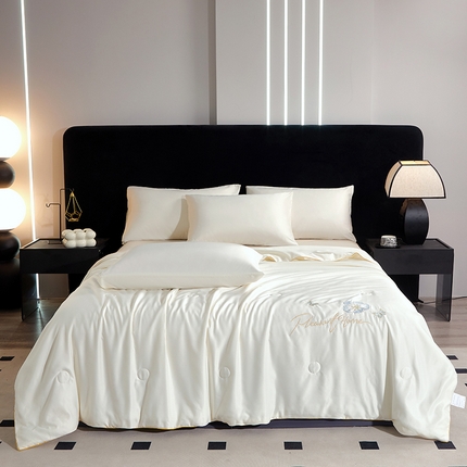 91家纺网 家纺一手货源 找家纺 （总）禧缘家纺 2025新款水洗真丝绣花夏被