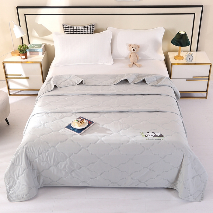 91家纺网 家纺一手货源 找家纺 爱洛家纺 2025新款熊猫超声波夏凉被被子被芯 熊猫灰-夏被
