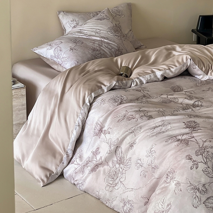 91家纺网 家纺一手货源 找家纺 沐晴家纺 2025春夏新款纯色数码印花60兰精天丝四件套 夏洛-玉