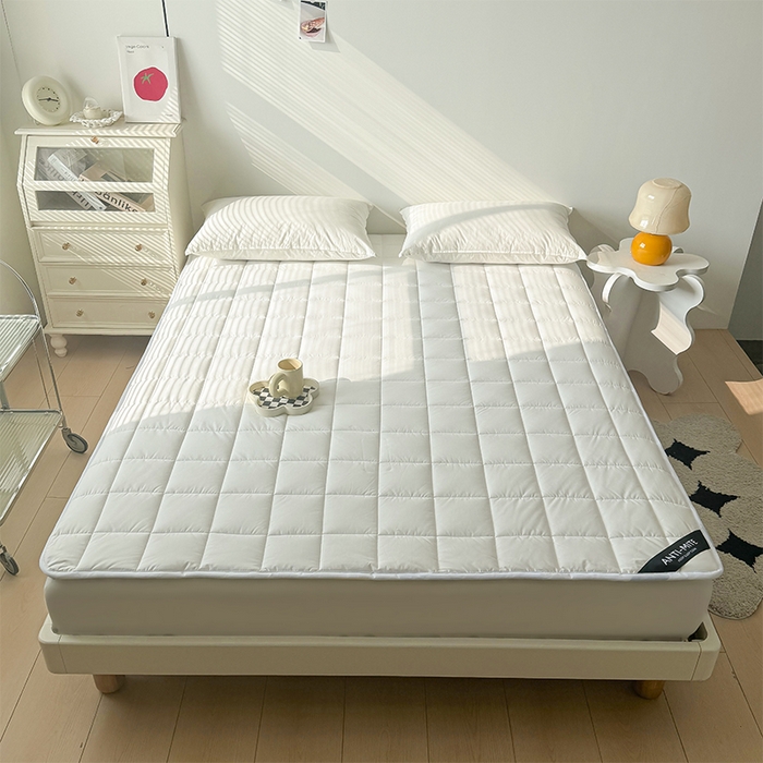 91家纺网 家纺一手货源 找家纺 丽诺床垫 2025新款全棉防螨两用床褥全系列 全棉抗菌两用床褥-白色