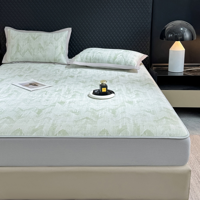 91家纺网 家纺一手货源 找家纺 999家纺 2025新款高端轻奢PE中分子凉感大提花凉席软席 山溪-绿（床笠款）