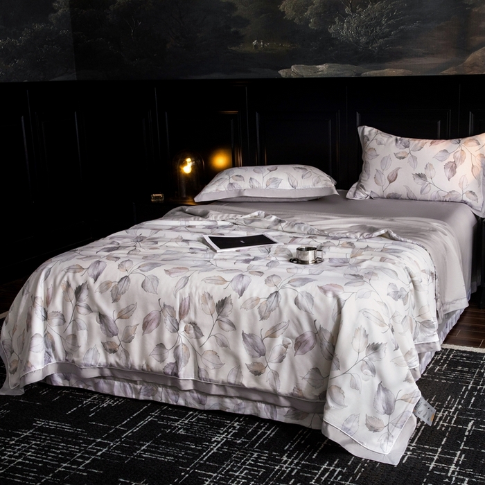 91家纺网 家纺一手货源 找家纺 佳居缘 2025新款天丝数码印花夏被四件套 缤纷舞叶