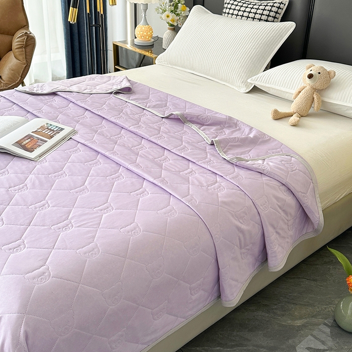 91家纺网 家纺一手货源 找家纺 爱洛家纺 2025新款A类凉感丝夏被被子被芯 紫色