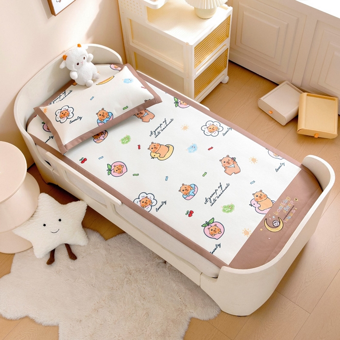 91家纺网 家纺一手货源 找家纺 宝贝优选 2025新款宝贝优选儿童7A抗菌高密绣花冰丝席 可爱巴拉