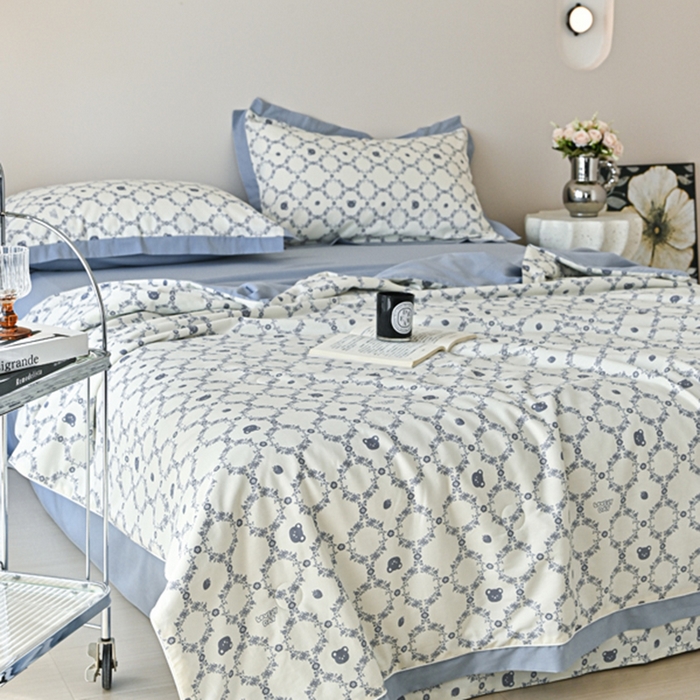 91家纺网 家纺一手货源 找家纺 佳居缘 2025新款天丝棉大豆印花夏被四件套 蓝调