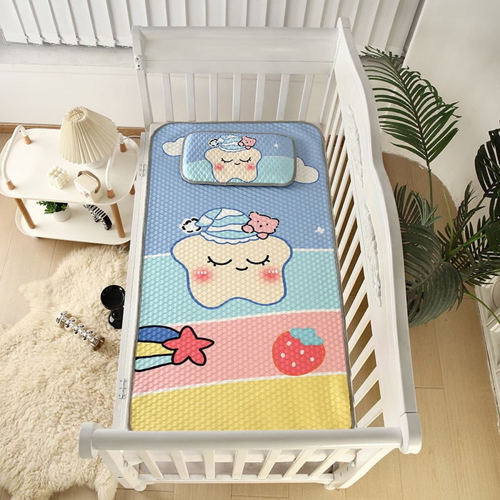 91家纺网 家纺一手货源 找家纺 沁童儿童用品店 2025新款儿童冰豆豆凉席两件套 彩虹星星