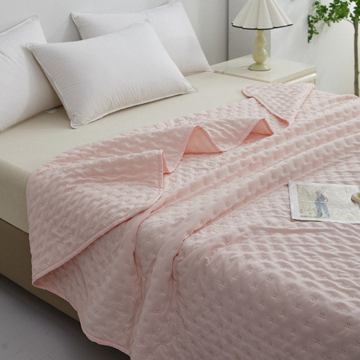 91家纺网 家纺一手货源 找家纺 （总）81号家纺 2025新款亲肤超声波压花夏被纯色夏凉被空调被