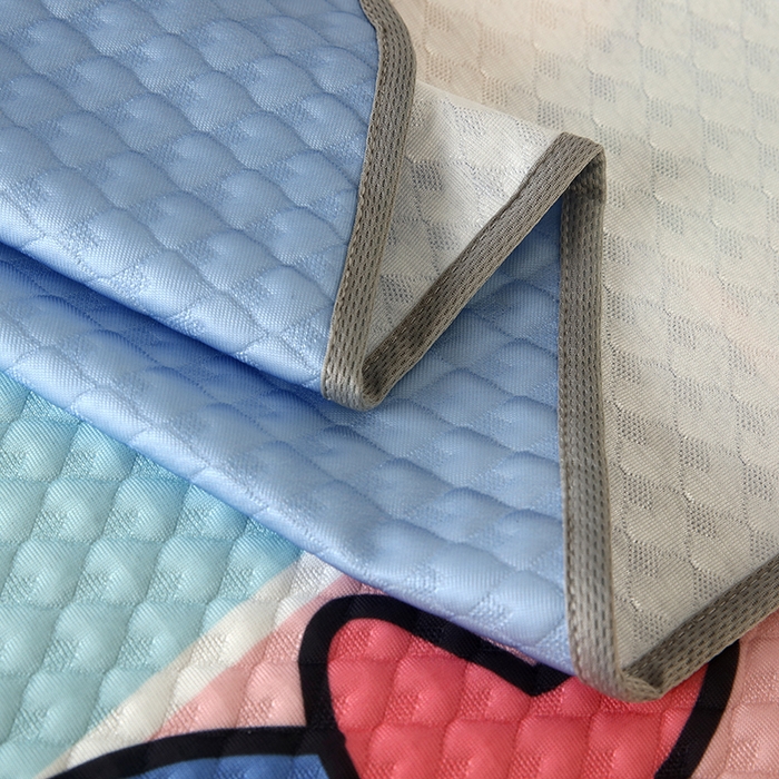 91家纺网 家纺一手货源 找家纺 沁童儿童用品店 2025新款儿童冰豆豆凉席两件套 彩虹星星