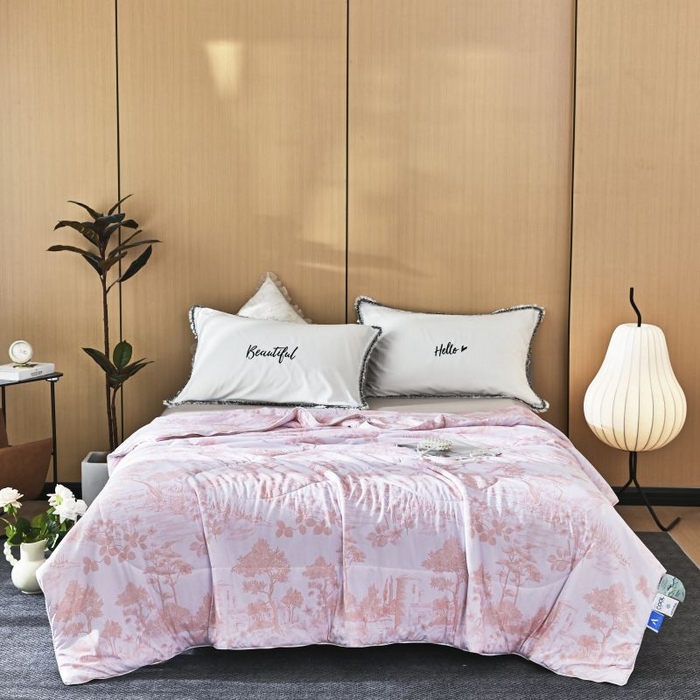 91家纺网 家纺一手货源 找家纺 佳居缘 2025新款A类冰氨双面数码印花凉感夏被 繁花-粉