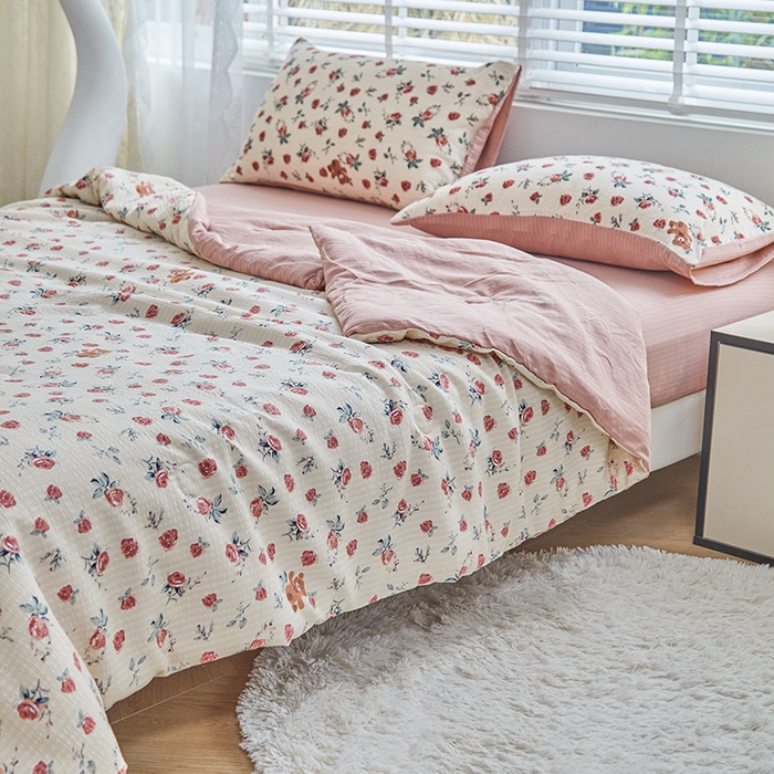 91家纺网 家纺一手货源 找家纺 迪乐妮 2025新款彩竺棉夏被四件套 漫花