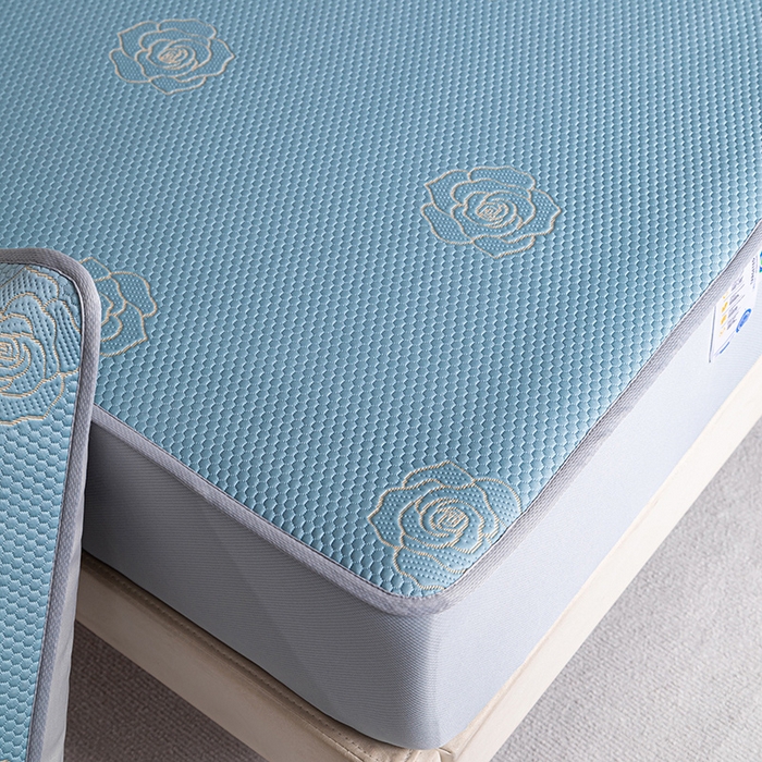 91家纺网 家纺一手货源 找家纺 2025新款山茶花系列冰豆豆凉席 山茶花床笠款-蓝