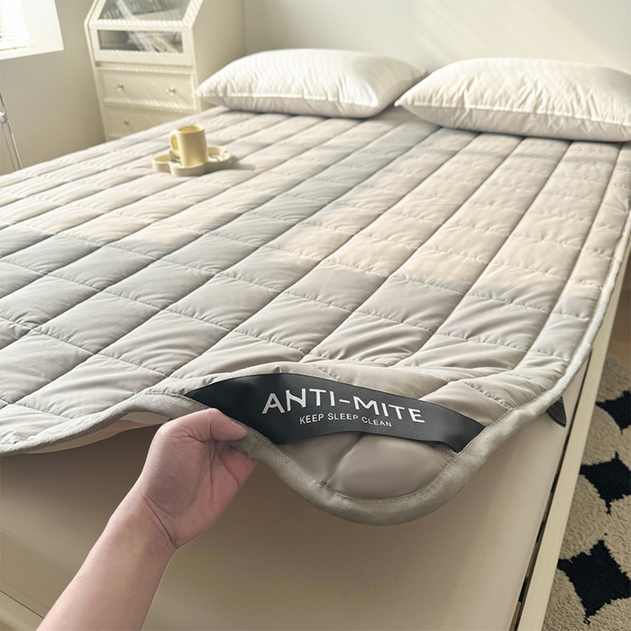 91家纺网 家纺一手货源 找家纺 丽诺床垫 2025新款全棉防螨两用床褥全系列 全棉抗菌两用床褥-灰色