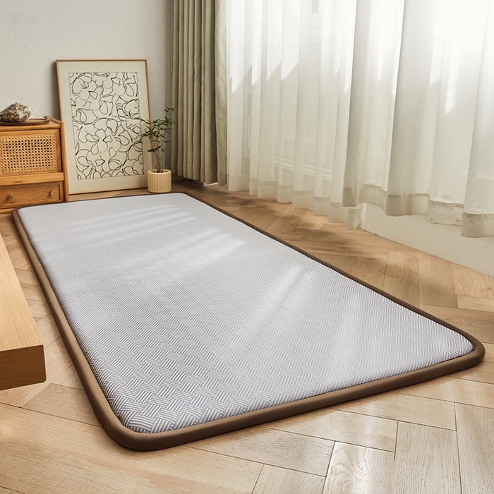 91家纺网 家纺一手货源 找家纺 迪乐妮 2025新款抑菌冰丝地垫床垫爬爬垫-小床图 抑菌冰丝垫饼干花-灰