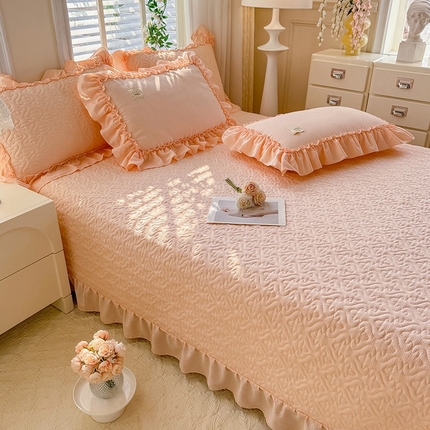 91家纺网 家纺一手货源 找家纺 （总）花香四季家纺 2025新款泡芙小姐双层纱华夫格柔棉夹棉绗缝床盖床垫子单件三件套