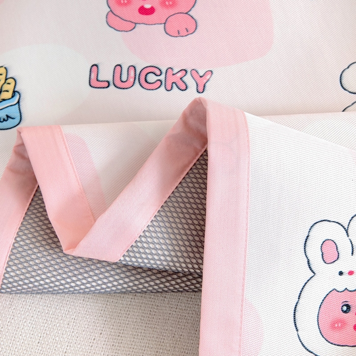 91家纺网 家纺一手货源 找家纺 宝贝优选 2025新款宝贝优选儿童7A抗菌高密绣花冰丝席 粉粉小熊