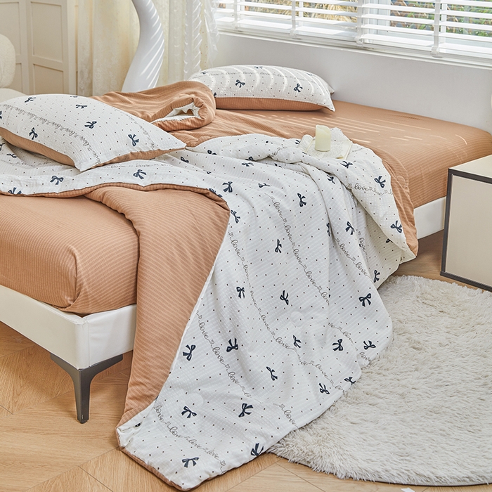 91家纺网 家纺一手货源 找家纺 迪乐妮 2025新款彩竺棉夏被四件套 爱心碟