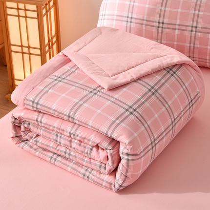 91家纺网 家纺一手货源 找家纺 玉清坊 2025新款色织水洗棉新疆棉花夏被【支持一件代发】 乔南-粉