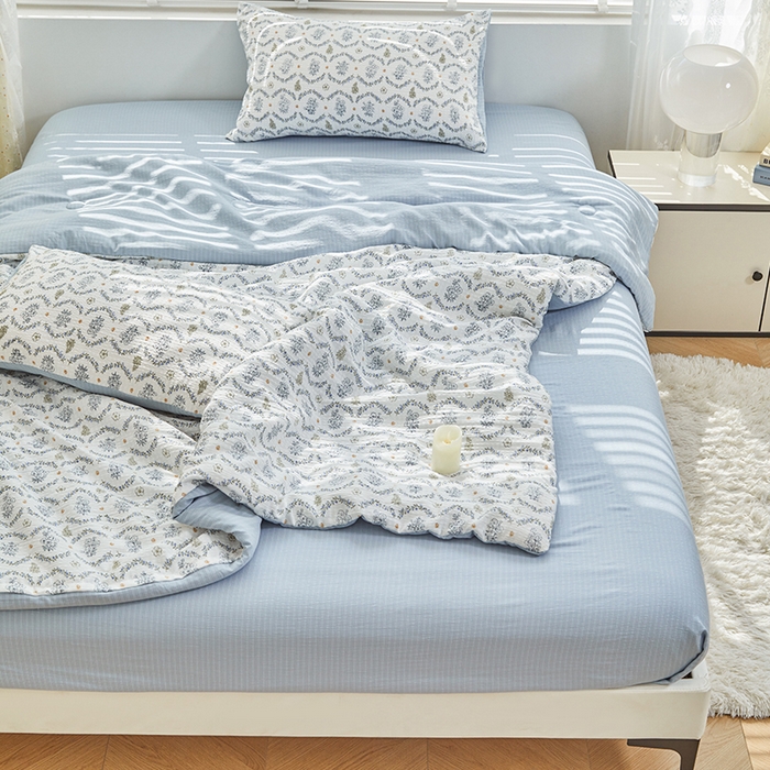 91家纺网 家纺一手货源 找家纺 迪乐妮 2025新款彩竺棉夏被四件套 夕蓝