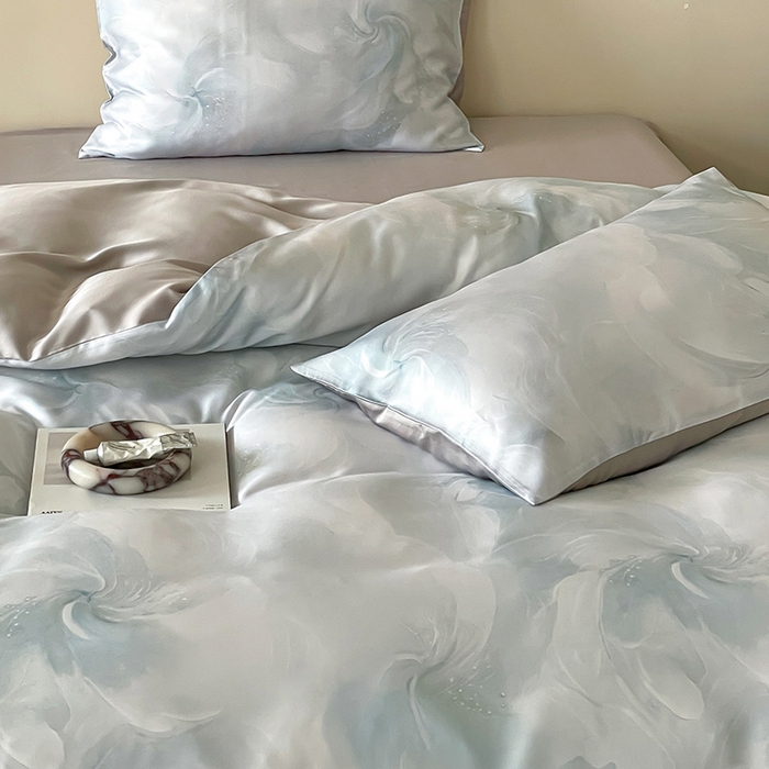 91家纺网 家纺一手货源 找家纺 沐晴家纺 2025春夏新款纯色数码印花60兰精天丝四件套 莫斯-蓝