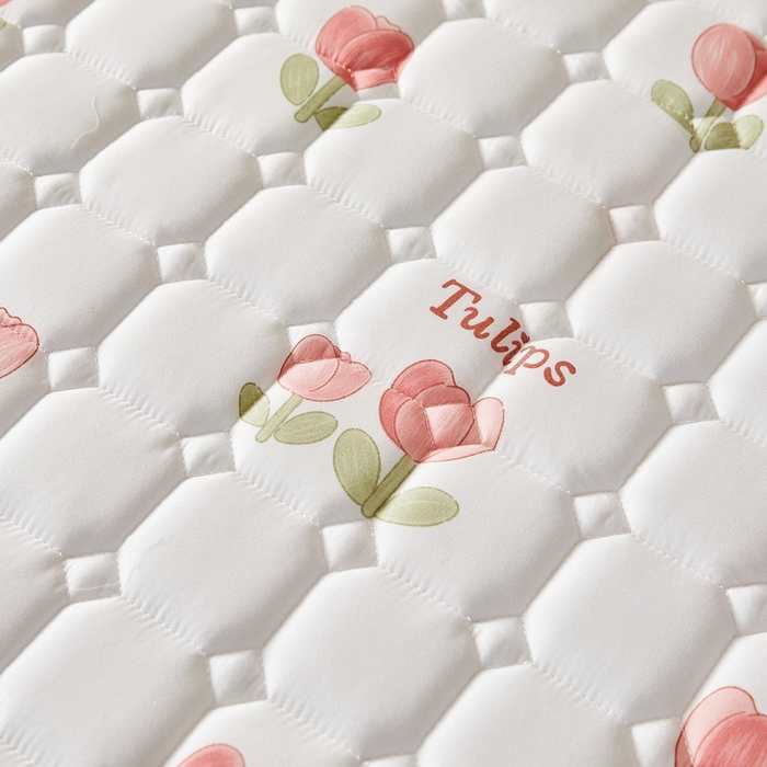 91家纺网 家纺一手货源 找家纺 迪乐妮 2025新款双面可用抑菌冰丝床褥爬爬垫-大床图 郁金香