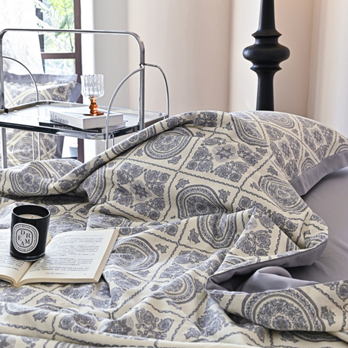 91家纺网 家纺一手货源 找家纺 佳居缘 2025新款天丝棉大豆印花夏被四件套 莱雅