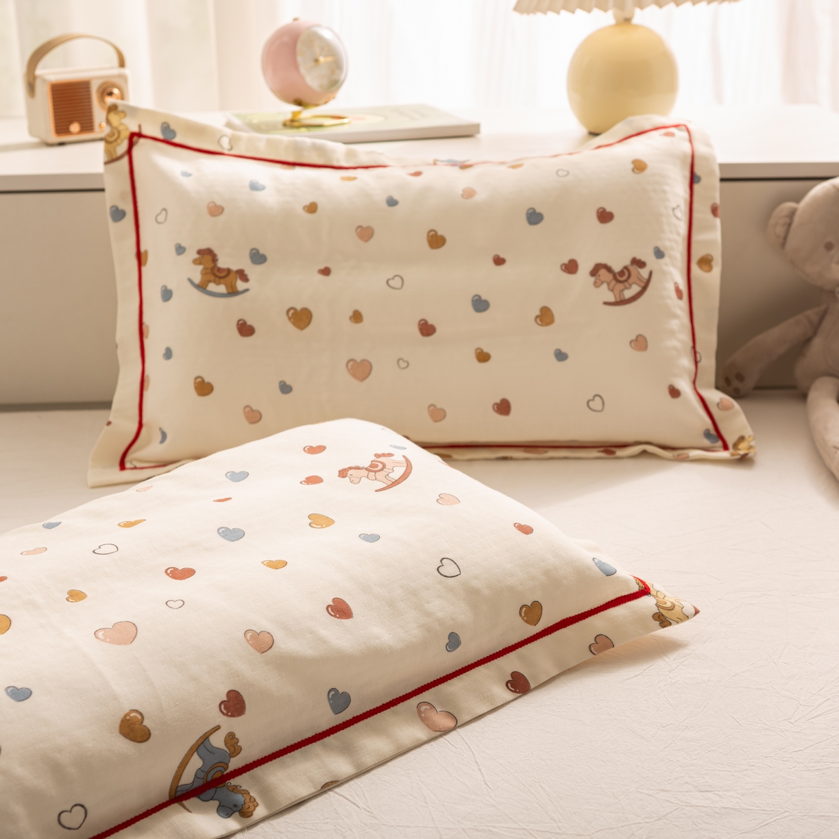 91家纺网 家纺一手货源 找家纺 萌番宝 2025新款A类全棉纯棉水洗双层纱卡通儿童单枕套信封枕单枕套 枕套单件 梦幻木马