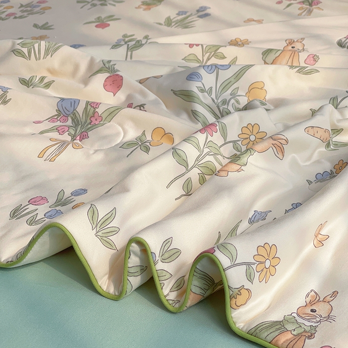 91家纺网 家纺一手货源 找家纺 简爱 2025新款A类针织棉大豆纤维夏被 秘密花园