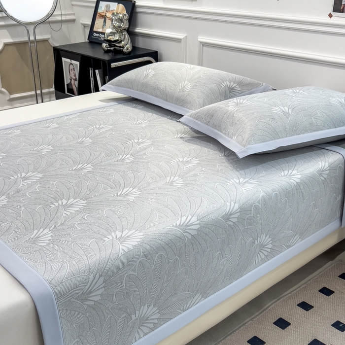 91家纺网 家纺一手货源 找家纺 2025新款牛奶丝提花凉感凉席系列床席款 清风雅韵灰床席款