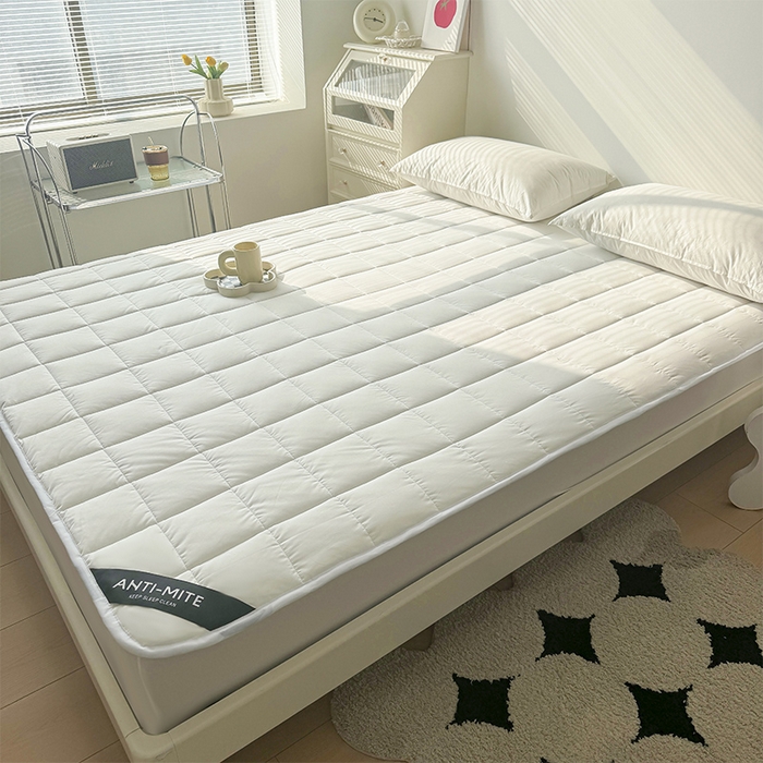 91家纺网 家纺一手货源 找家纺 丽诺床垫 2025新款全棉防螨两用床褥全系列 全棉抗菌两用床褥-白色