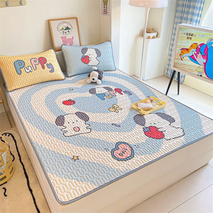 91家纺网 家纺一手货源 找家纺 布卢姆床垫 2025新款A类大版数码凉感丝乳胶凉席 草莓小狗