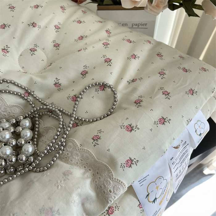 91家纺网 家纺一手货源 找家纺 奈萝家纺 奈萝2025新款全棉13372法式花边纯棉夏被春秋被 玫瑰花园