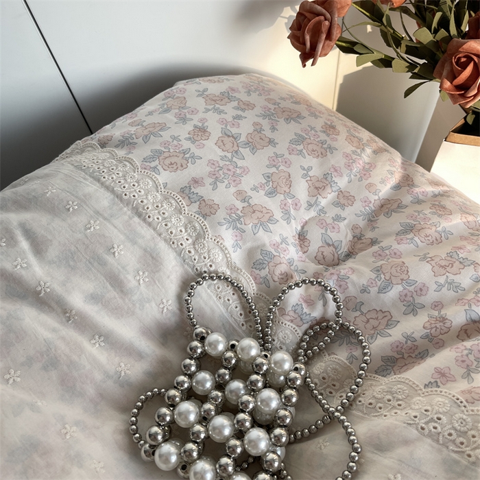 91家纺网 家纺一手货源 找家纺 奈萝家纺 奈萝2025新款全棉13372法式花边纯棉夏被春秋被 蔷薇花粉