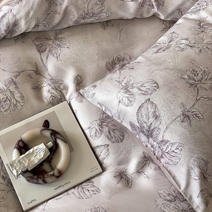 91家纺网 家纺一手货源 找家纺 沐晴家纺 2025春夏新款纯色数码印花60兰精天丝四件套 夏洛-玉