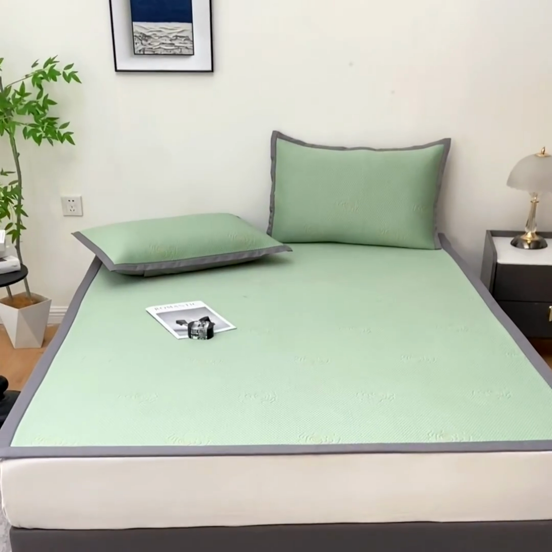 91家纺网 家纺一手货源 找家纺 2025新款山茶花系列冰豆豆凉席 山茶花床席款-绿