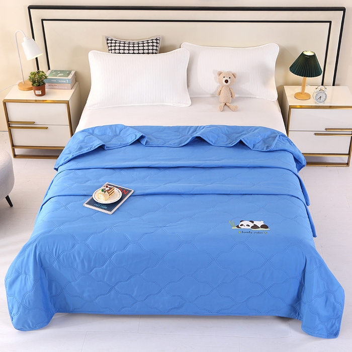 91家纺网 家纺一手货源 找家纺 爱洛家纺 2025新款熊猫超声波夏凉被被子被芯 熊猫蓝-夏被