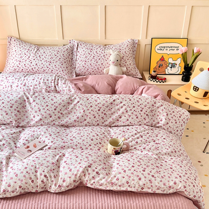 91家纺网 家纺一手货源 找家纺 人人爱 2025新款有氧针织棉双层纱床盖款四件套 花语粉