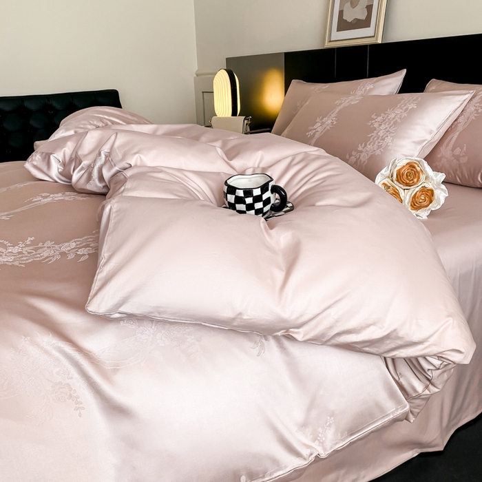 91家纺网 家纺一手货源 找家纺 琪格格纺织 2025春夏新款莱赛尔天丝四件套 莱赛尔 花淡妍紫