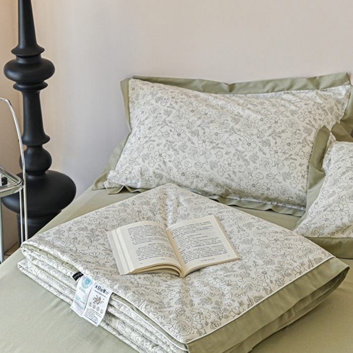 91家纺网 家纺一手货源 找家纺 佳居缘 2025新款天丝棉大豆印花夏被四件套 墨花